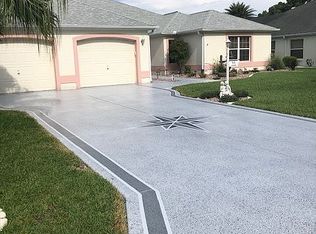 93 Palermo Pl, Lady Lake, FL 32159