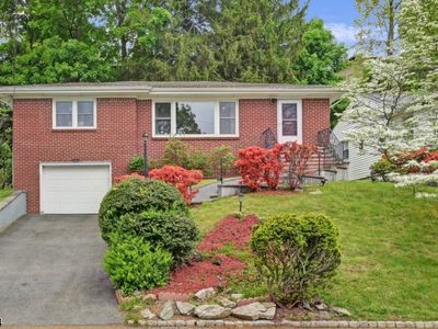 59 Stanford Ave, West Orange, NJ, 07052