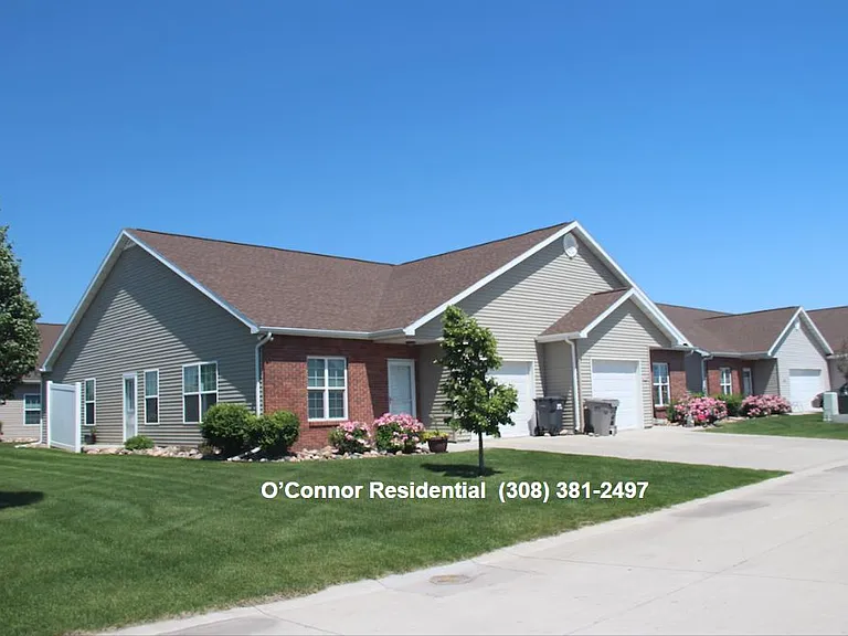 2603-2605 Brennen Ln — Photo 1
