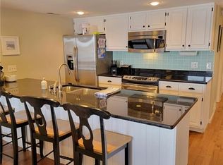 24 Sunrise Ridge Dr #235, Sunrise Beach, MO 65079