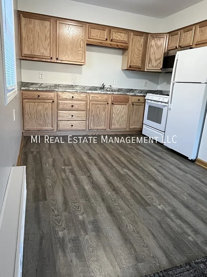 1 bed, 1.0 bath, 700 sqft, $1,125 — Photo 3