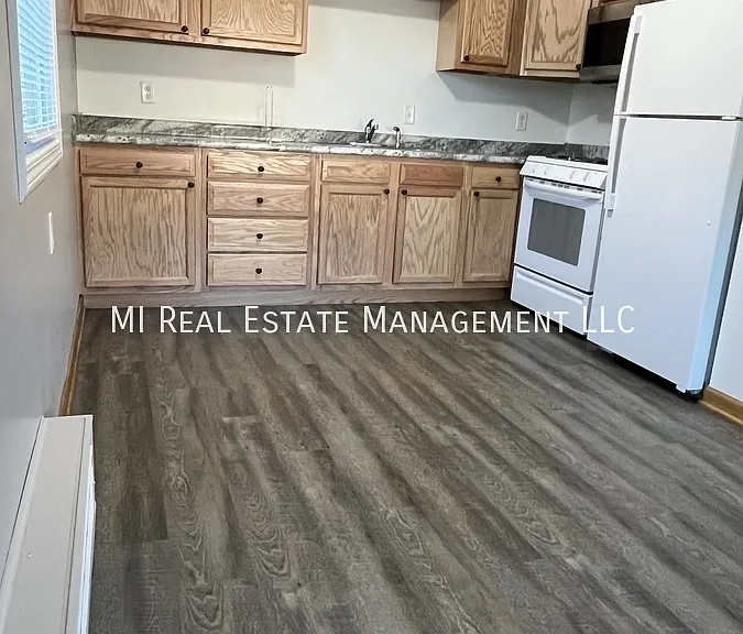 11276 Avery Ave — Photo 3