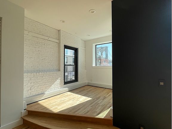 5th image of 264 Water St #Penthouse B