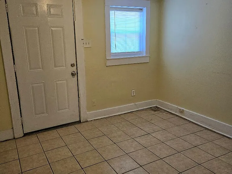 5448 Burgundy St #5448 — Photo 5