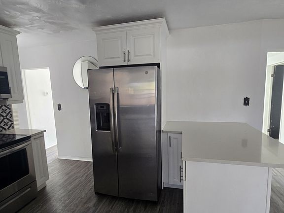 5th image of 5745 30th Ave N