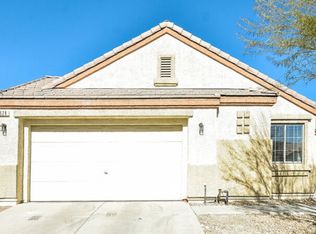 2537 N Las Vegas Blvd #3, Chicago, IL