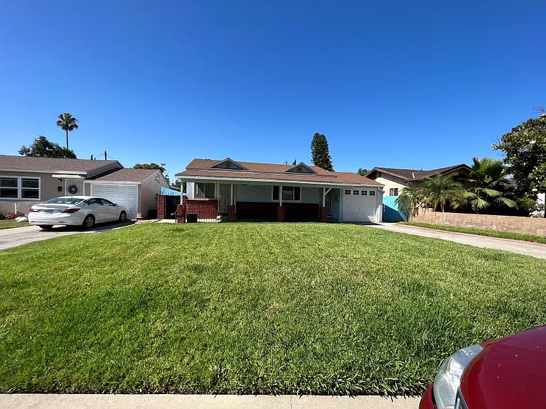 4963 Sereno Dr — Photo 18