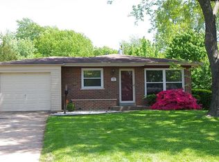 130 Saint Eugene Ln, Florissant, MO 63033