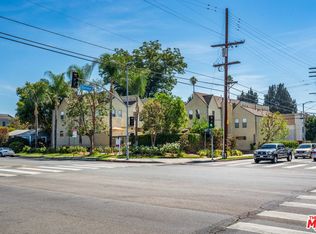 14256 Victory Blvd APT 6, Van Nuys, CA 91401