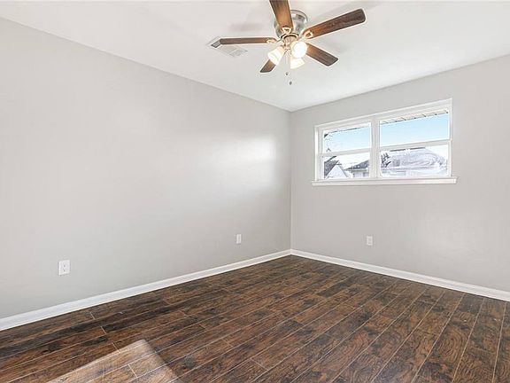 3rd image of 2612 Vulcan St