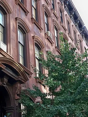 Rented by The Burkhardt Group | media 24