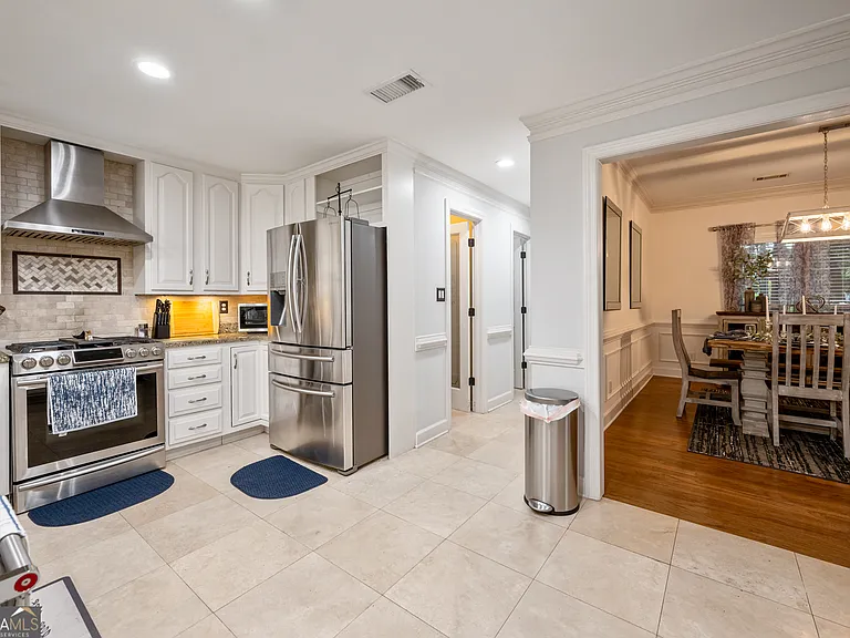 29 Dean Rd SE — Photo 11