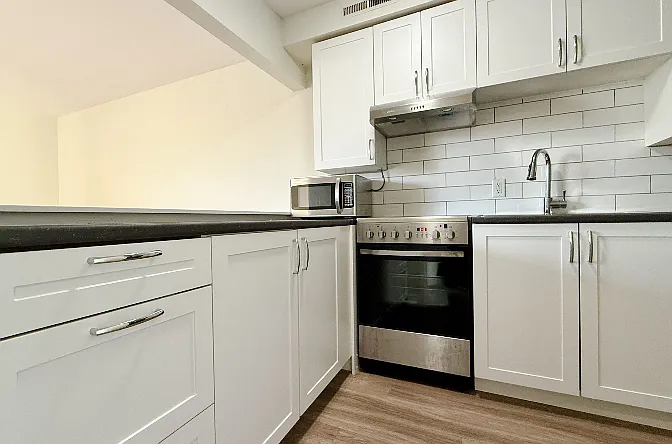Leaman — Photo 1