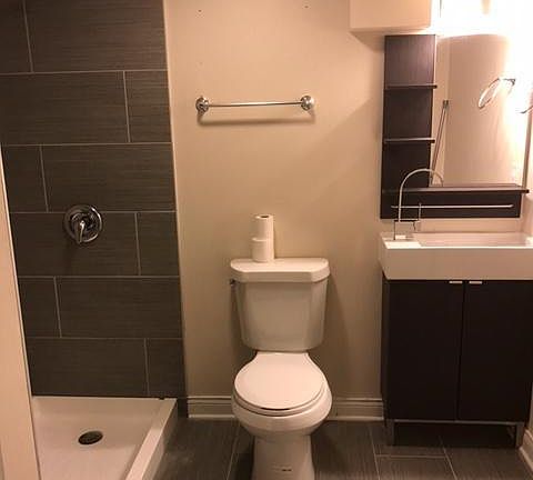 3rd image of 2148 W 18th St