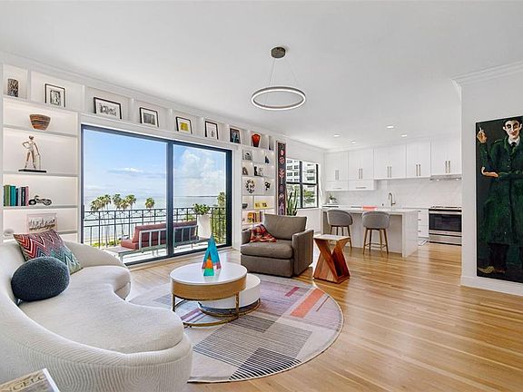 2nd image of 2109 BAYSHORE BOULEVARD #504
