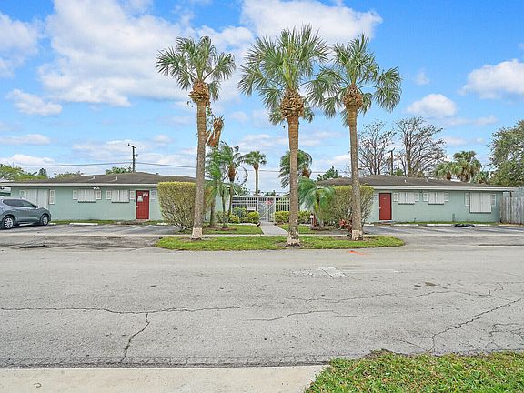 5th image of 5800-5810 NW 27 Court