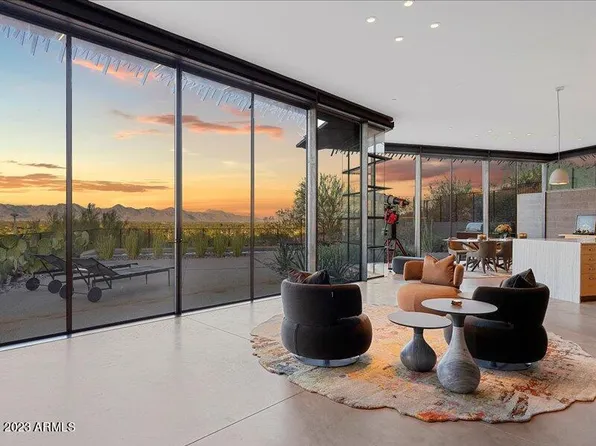 4796 E CHARLES Drive, Paradise Valley, AZ 85253