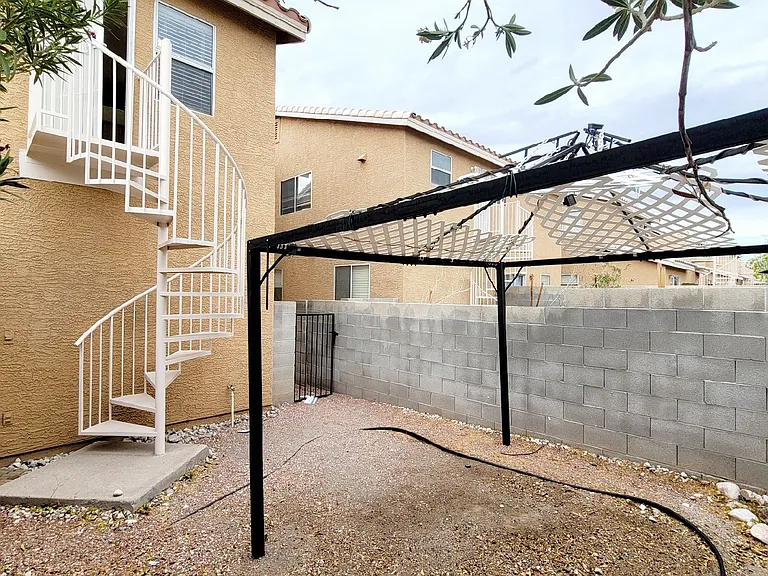 8016 Cimarron Ridge Dr #201 — Photo 10