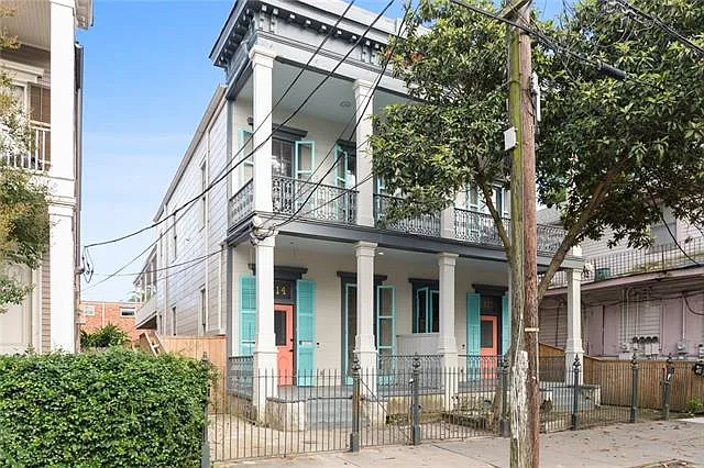 1 bed, 1.0 bath, 650 sqft, $1,900 — Photo 2