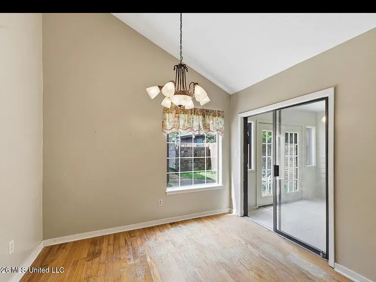 5 Shore Dr — Photo 15