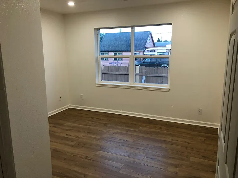 Bedroom #1