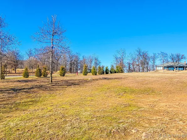 35 Duchess Creek Dr, Porum, OK 74455