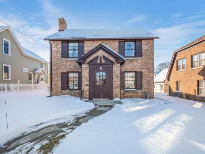 906 North 12th STREET, Manitowoc, WI, 54220
