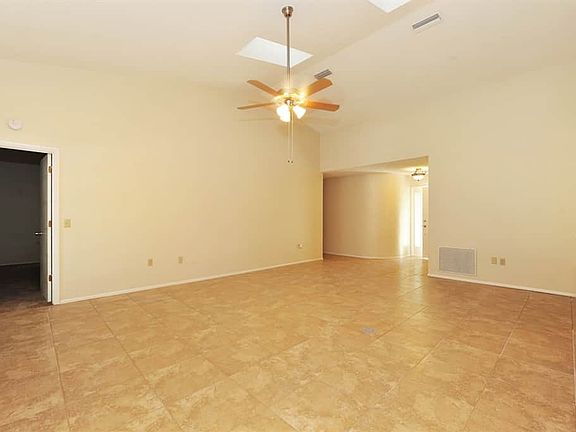 2nd image of 2291 Cork Oak St