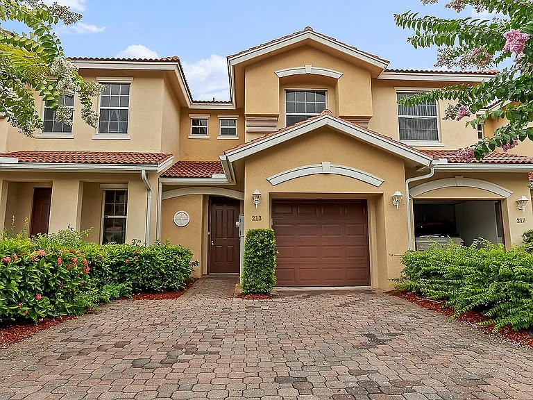 The Enclave at St. Lucie West — Photo 19