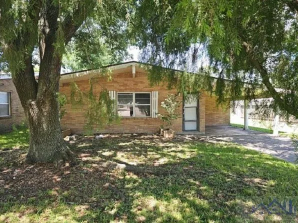 1001 Chestnut Dr, Morgan City, LA 70380