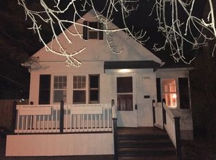 1240 Laurel Ave, Saint Paul, MN 55104