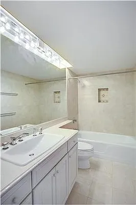 Rented by Living New York | media 8