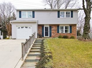 19321 Saint Johnsbury Ln, Germantown, MD 20876