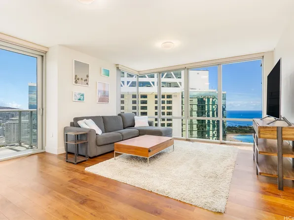 1189 Waimanu St APT 3905, Honolulu, HI 96814