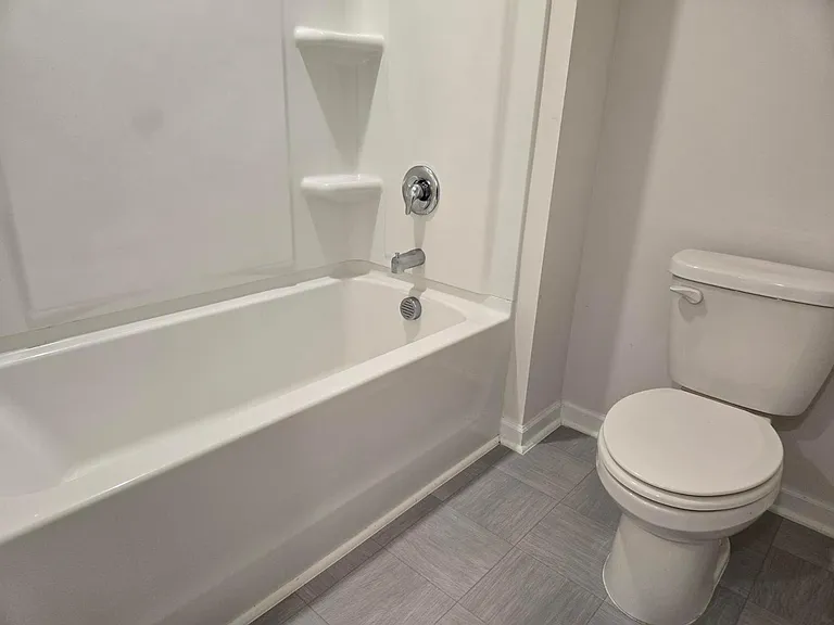 1134 Saddlebrook Dr — Photo 17
