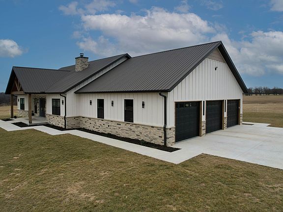 4th image of 1861 Preston Hollow Road