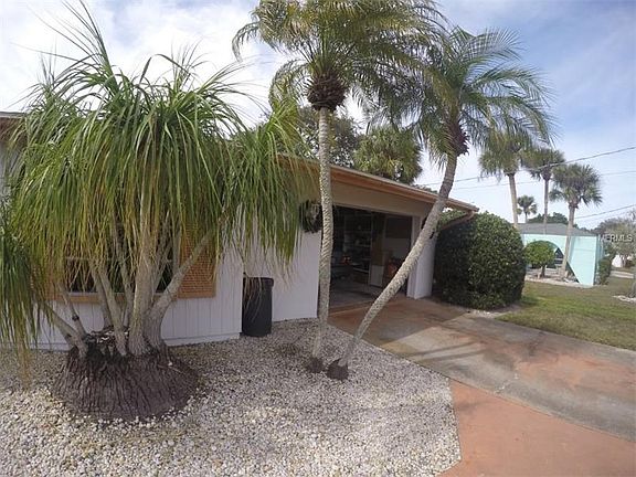 2nd image of 459 N Shore Dr