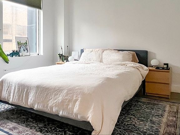 5th image of 10 Nevins St APT 8F