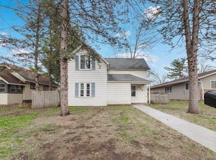 906 9th Ave SE, Saint Cloud, MN 56304