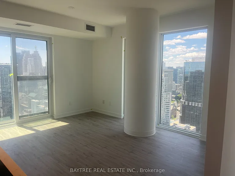 252 Church St #5015 — Photo 4
