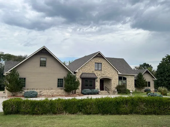 2000 E Madison Rd, Arkansas City, KS 67005