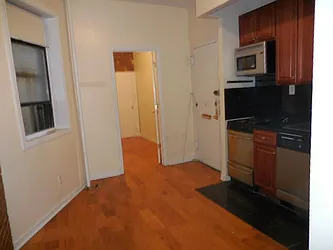 Rented by Aimee Grodanz, LREB