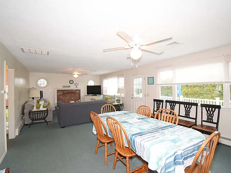 45 Sylvan Rd — Photo 36