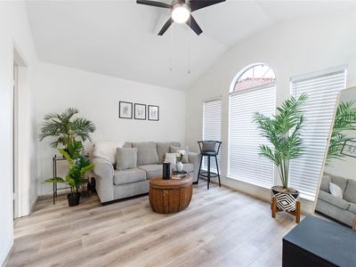 3231 Allen Pkwy APT 1316, Houston, TX, 77019