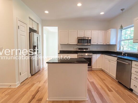 2nd image of 8144 Settlers Way