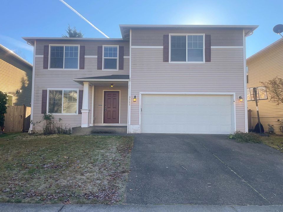 1st image of 9542 187th St E