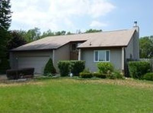 26521 Clyde Ct, South Bend, IN