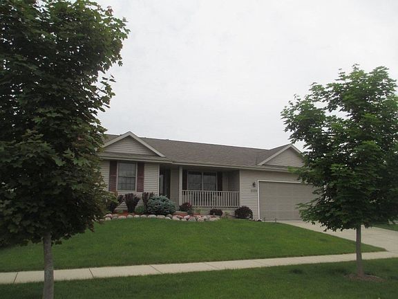 2nd image of 3220 Autumn Ln