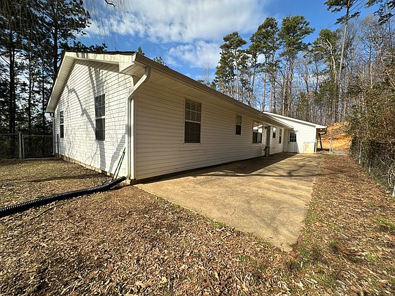 3rd image of 2258 Morris Hill Rd