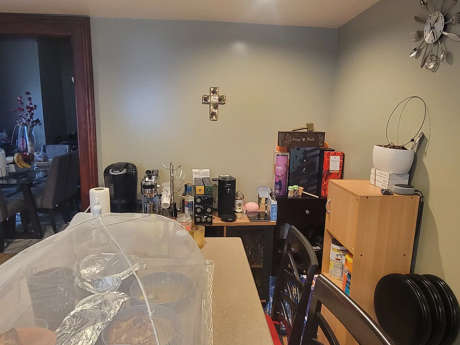 3 bed, 1.5 bath, 1600 sqft, $2,000 — Photo 4